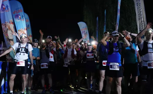 Największe wyzwanie Festiwalu Biegowego! Bieg na 100 km wystartował w środku nocy - 12